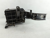 2016-2017 Chevrolet Equinox Fusebox Fuse Box Panel Relay Module P/N:23325532 Fits Fits 2016 2017 OEM Used Auto Parts - Oemus
