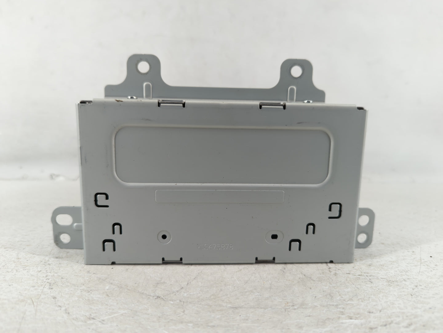 2016 Chevrolet Equinox Radio AM FM Cd Player Receiver Replacement P/N:84026072 Fits OEM Used Auto Parts - Oemusedautoparts1.