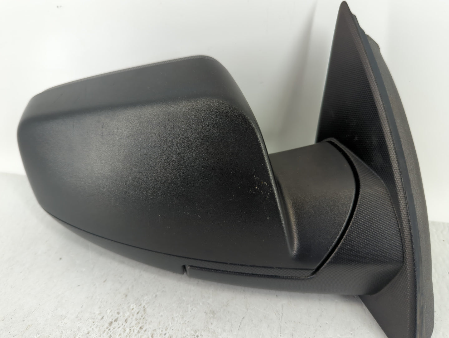2015-2017 Chevrolet Equinox Passenger Side View Mirror - Right Door Mirror OEM Used - Oemusedautoparts1.com