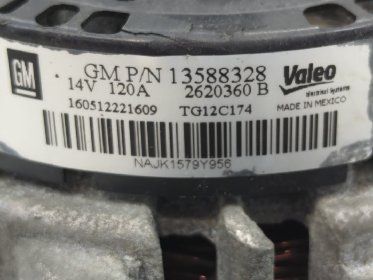 2010-2017 Chevrolet Equinox Alternator Replacement Generator Charging Assembly Engine OEM P/N:13588328 Fits OEM Used Auto Pa