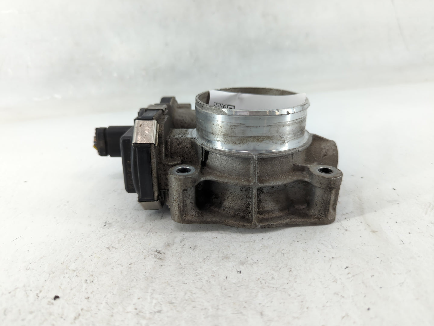 2016-2017 Chevrolet Equinox Throttle Body P/N:12669146AA Fits Fits 2016 2017 OEM Used Auto Parts - Oemusedautoparts1.com