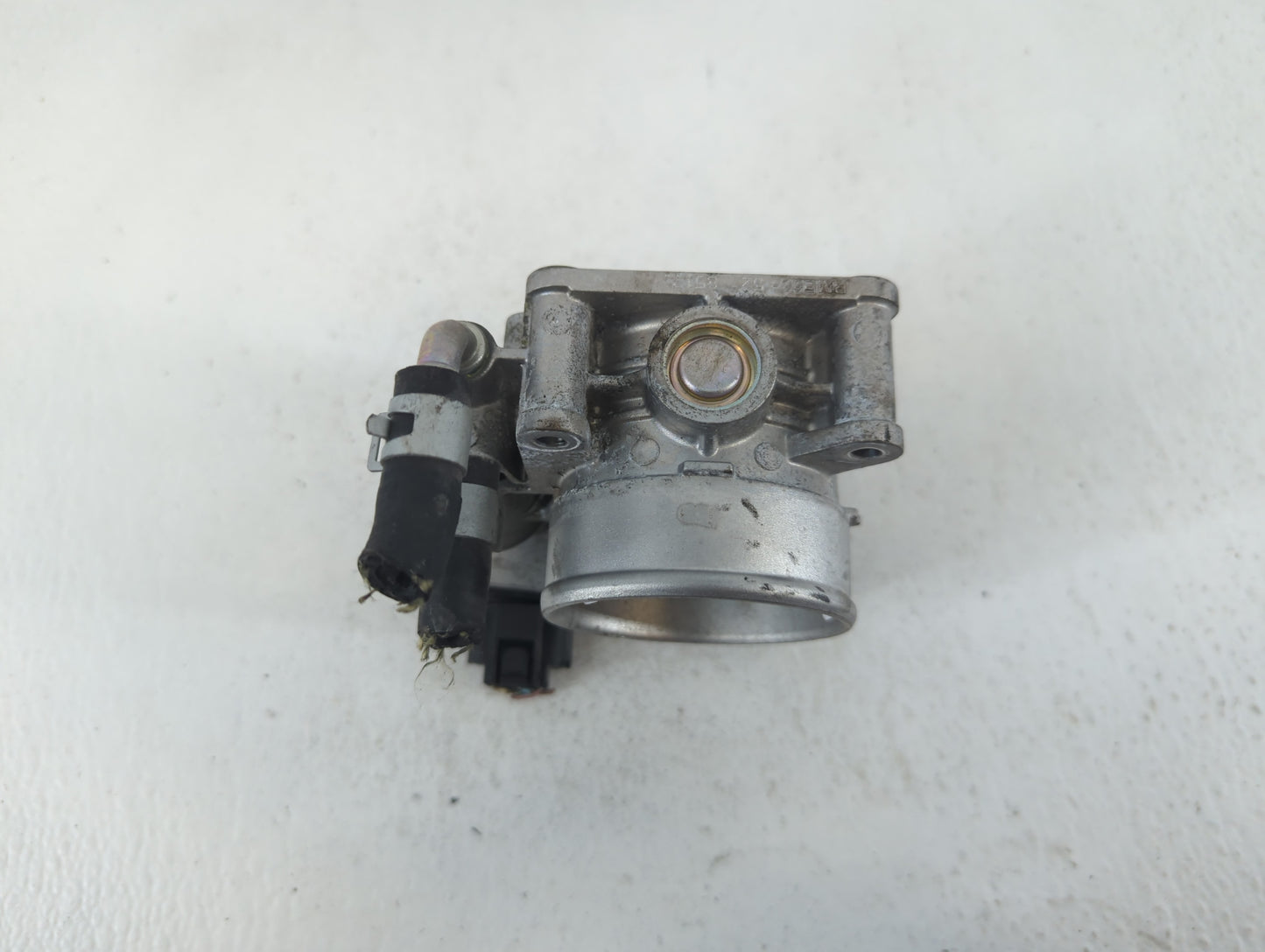2016-2017 Chevrolet Equinox Throttle Body P/N:8517 REM60-52 Fits Fits 2016 2017 OEM Used Auto Parts - Oemusedautoparts1.com
