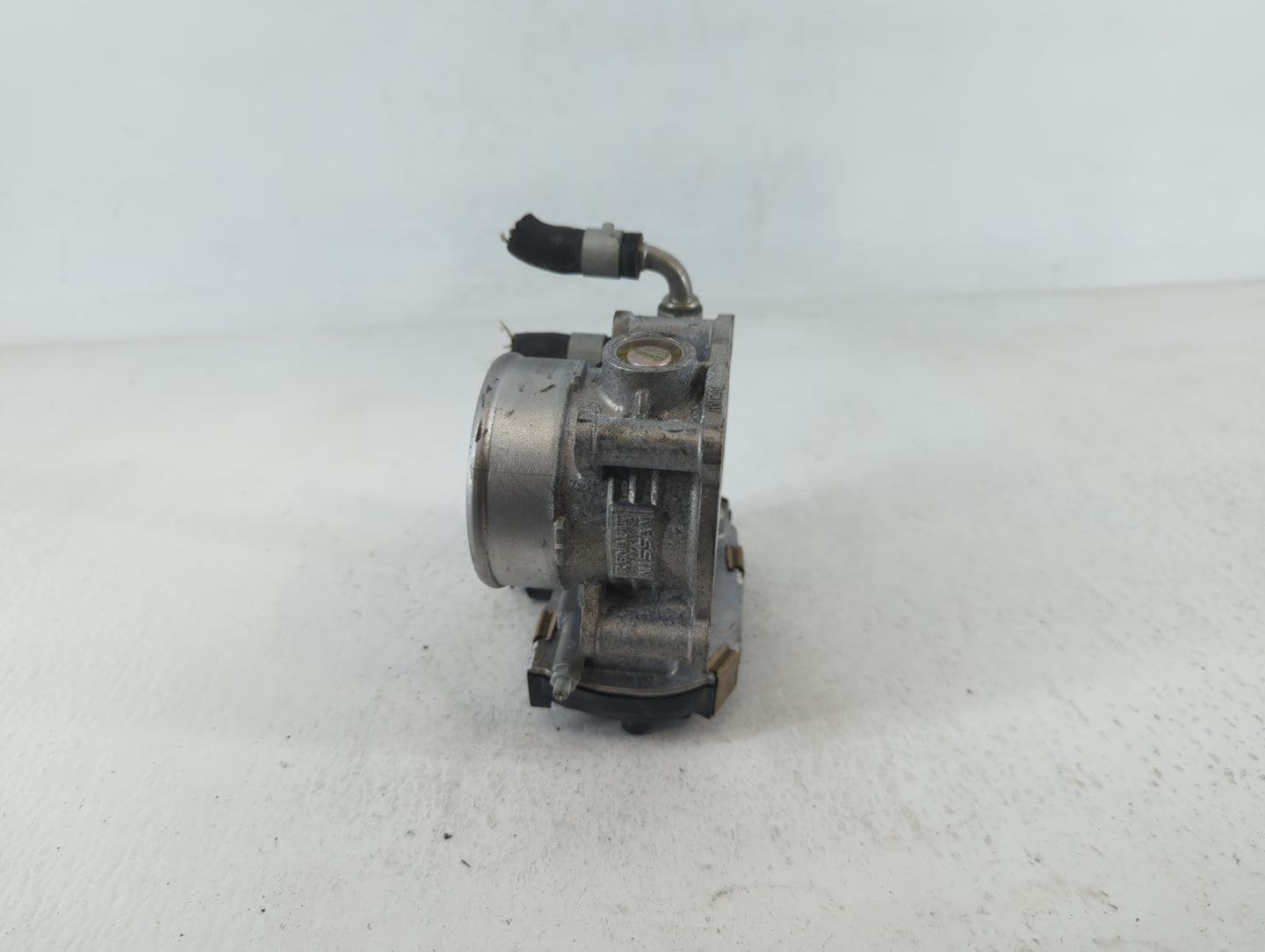2016-2017 Chevrolet Equinox Throttle Body P/N:8517 REM60-52 Fits Fits 2016 2017 OEM Used Auto Parts - Oemusedautoparts1.com