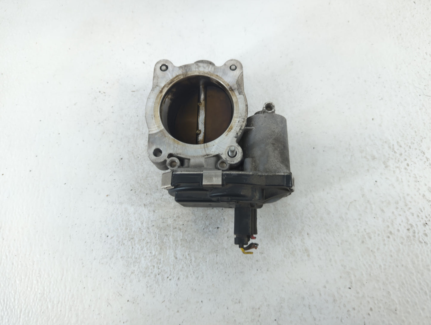 2016-2017 Chevrolet Equinox Throttle Body P/N:12632101CA Fits Fits 2016 2017 OEM Used Auto Parts - Oemusedautoparts1.com