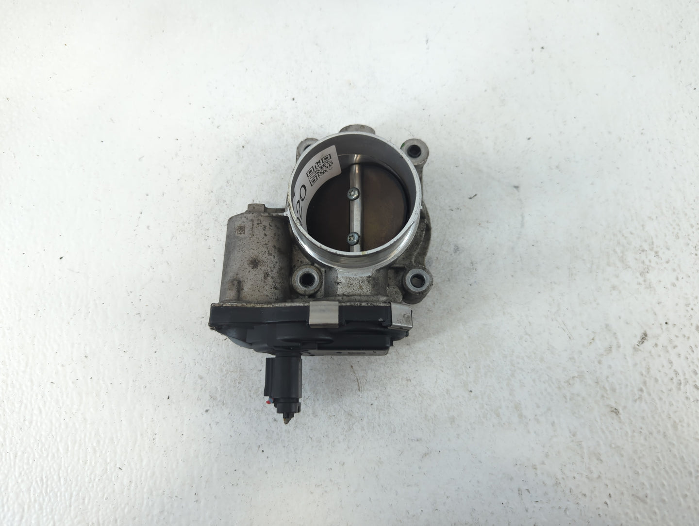 2016-2017 Chevrolet Equinox Throttle Body P/N:12632101CA Fits Fits 2016 2017 OEM Used Auto Parts - Oemusedautoparts1.com