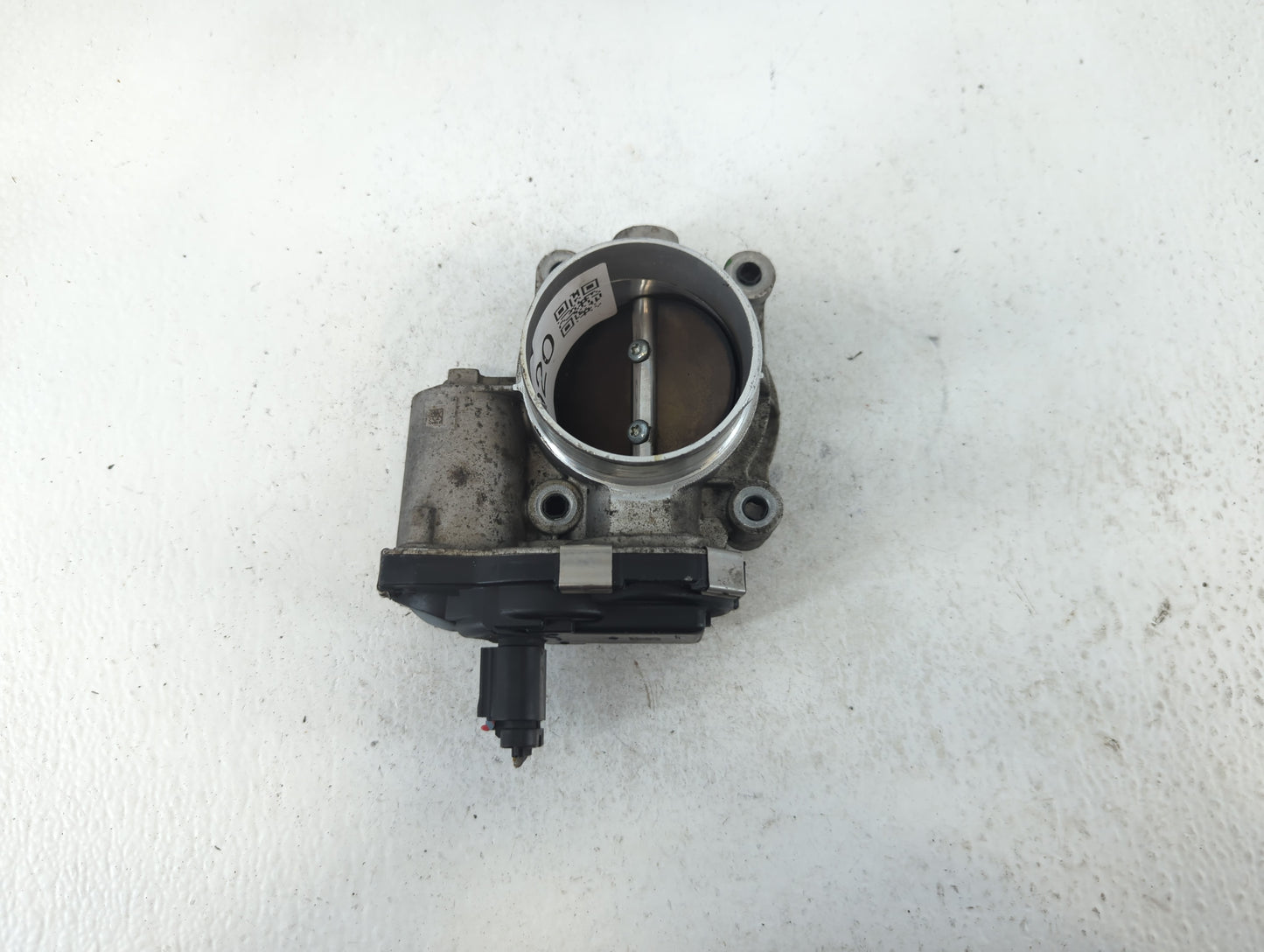 2016-2017 Chevrolet Equinox Throttle Body P/N:12632101CA Fits Fits 2016 2017 OEM Used Auto Parts - Oemusedautoparts1.com