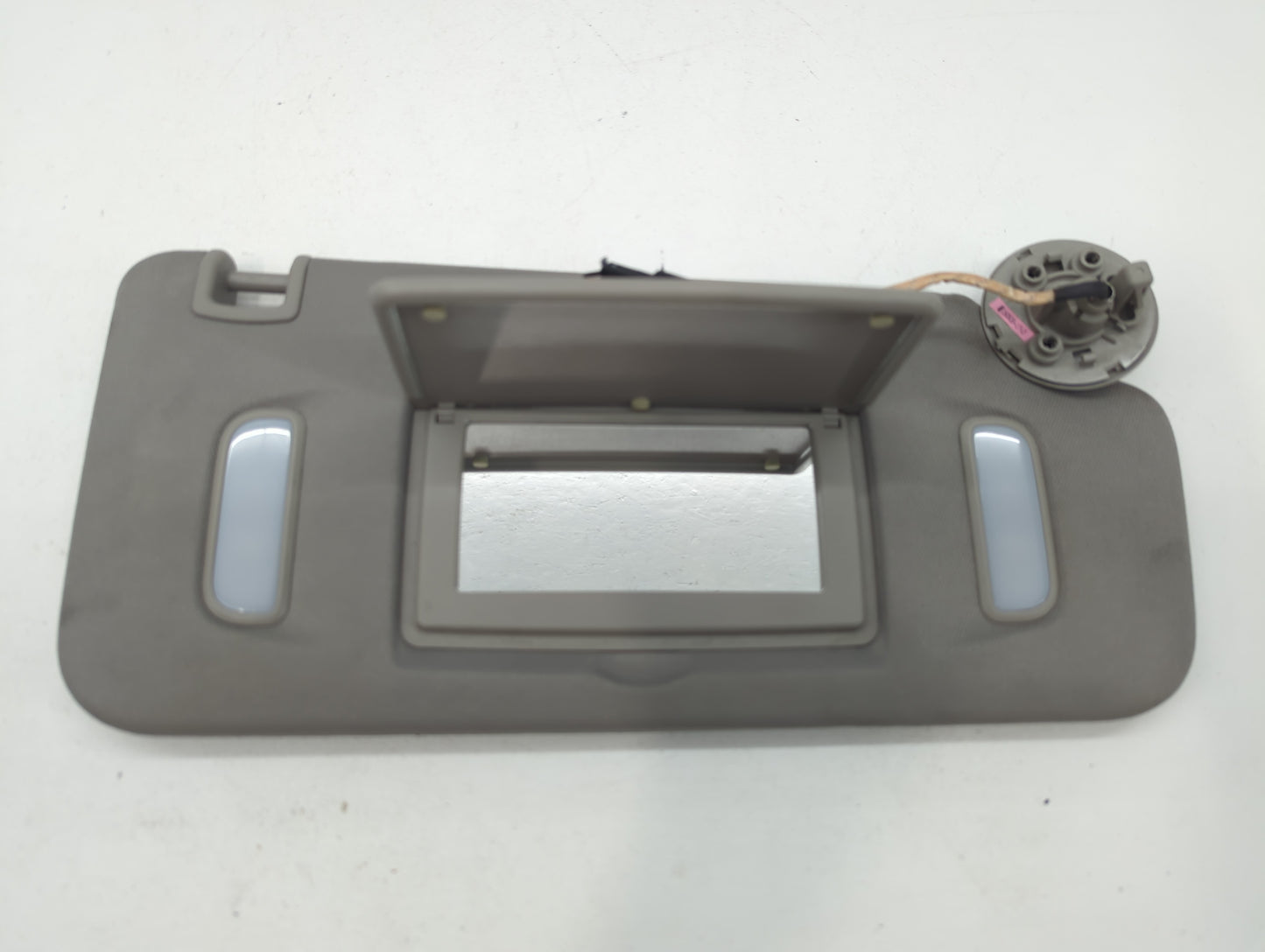 2010-2017 Chevrolet Equinox Sun Visor Shade Replacement Passenger Right Mirror Fits Fits 2010 2011 2012 2013 2014 2015 2016 