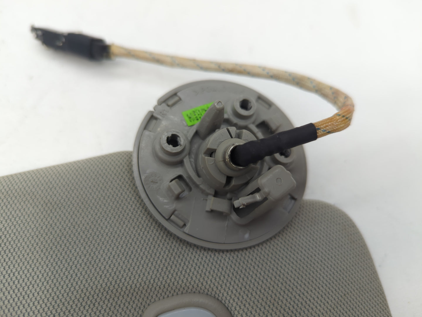 2010-2017 Chevrolet Equinox Sun Visor Shade Replacement Passenger Right Mirror Fits Fits 2010 2011 2012 2013 2014 2015 2016 