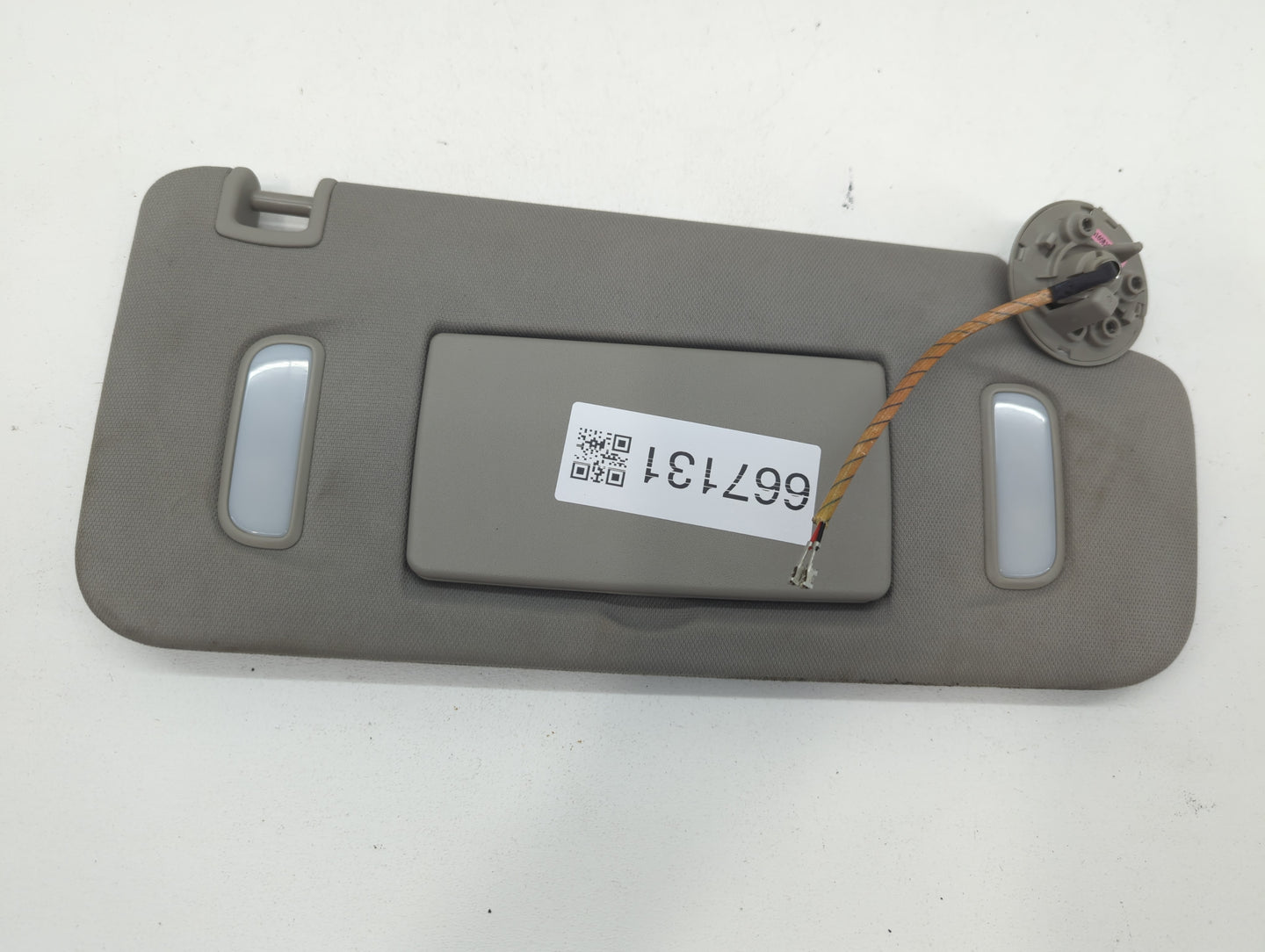 2010-2017 Chevrolet Equinox Sun Visor Shade Replacement Passenger Right Mirror Fits Fits 2010 2011 2012 2013 2014 2015 2016 