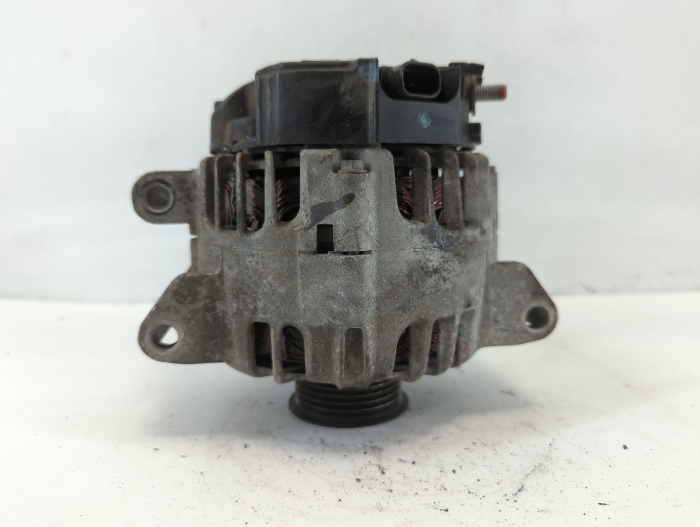 2010-2017 Chevrolet Equinox Alternator Replacement Generator Charging Assembly Engine OEM P/N:2620360 B 13588328 Fits OEM Us