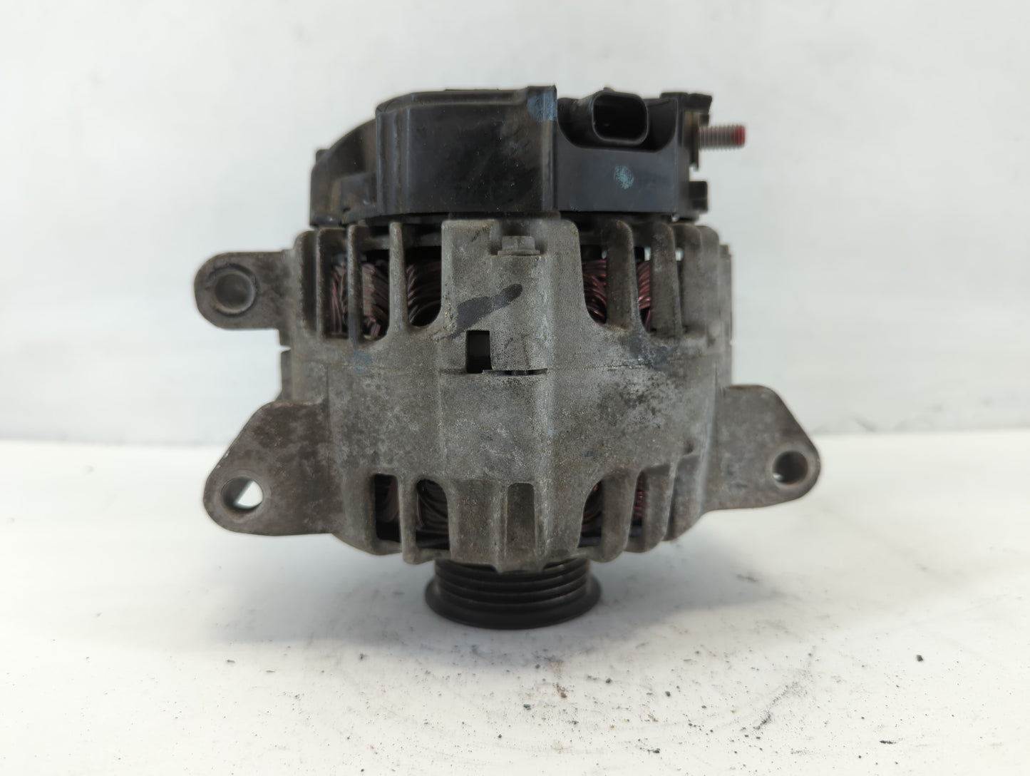 2010-2017 Chevrolet Equinox Alternator Replacement Generator Charging Assembly Engine OEM P/N:2620360 B 13588328 Fits OEM Us