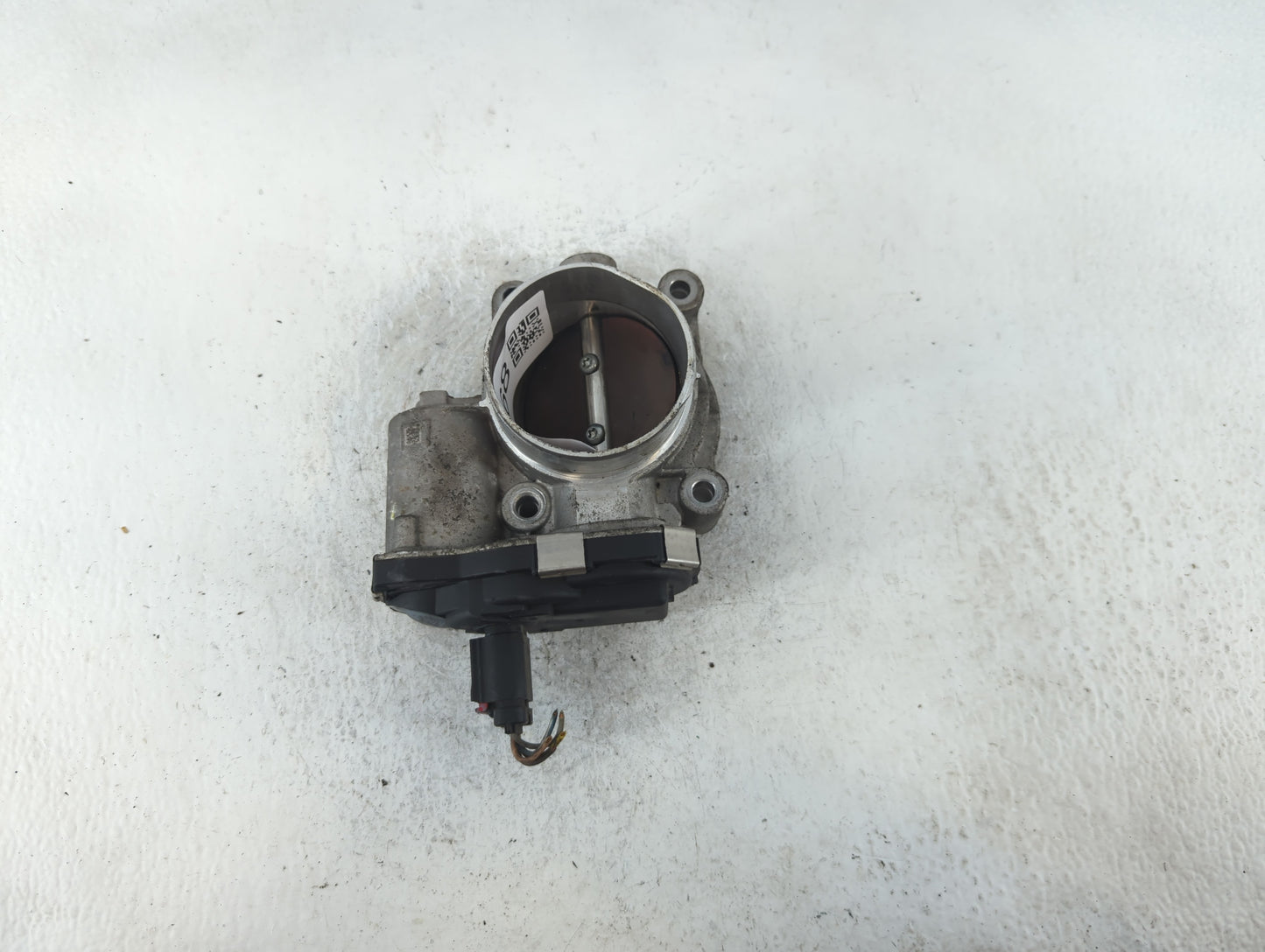 2016-2017 Chevrolet Equinox Throttle Body P/N:12669146AA Fits Fits 2016 2017 OEM Used Auto Parts - Oemusedautoparts1.com