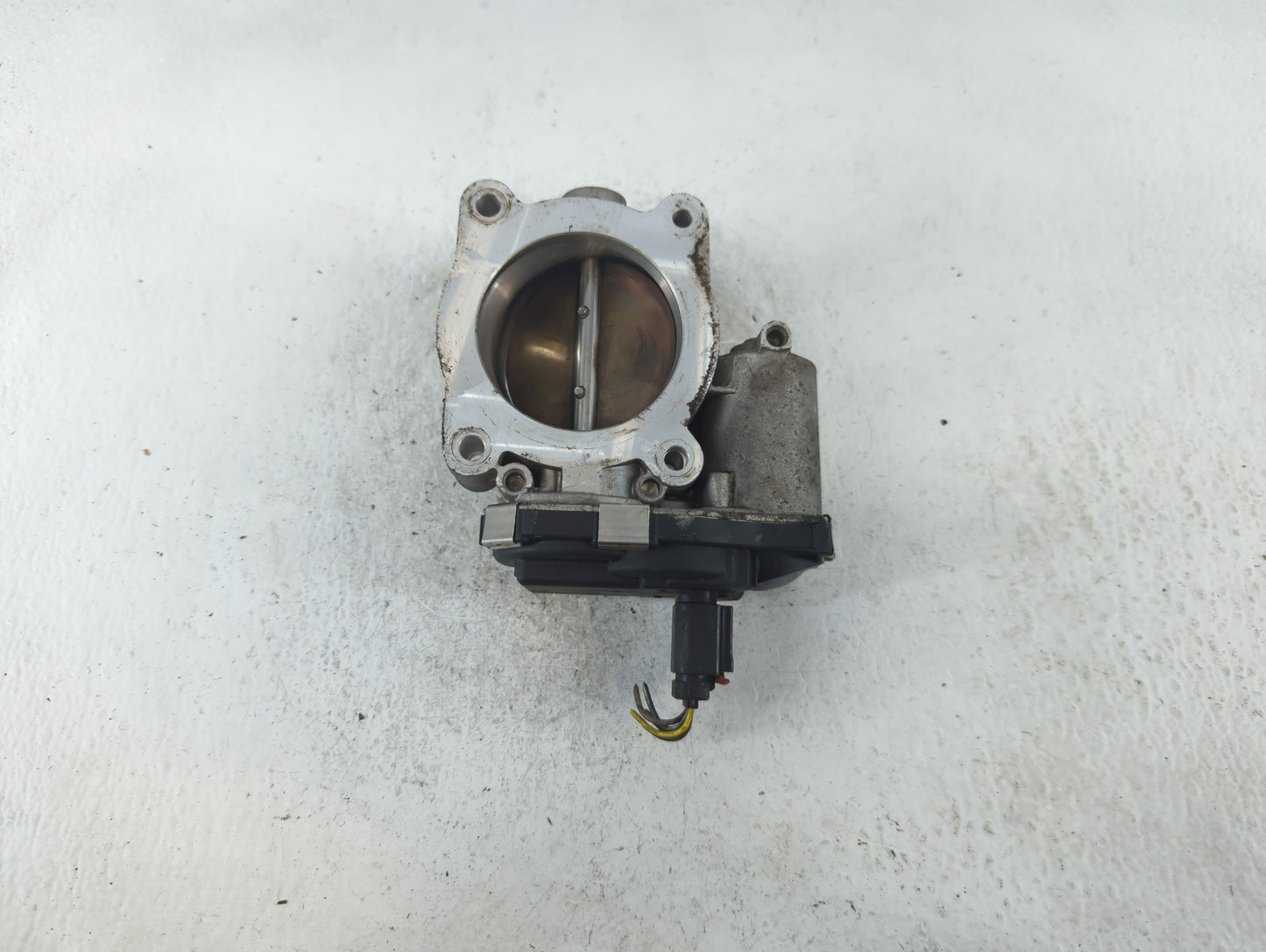 2016-2017 Chevrolet Equinox Throttle Body P/N:12669146AA Fits Fits 2016 2017 OEM Used Auto Parts - Oemusedautoparts1.com