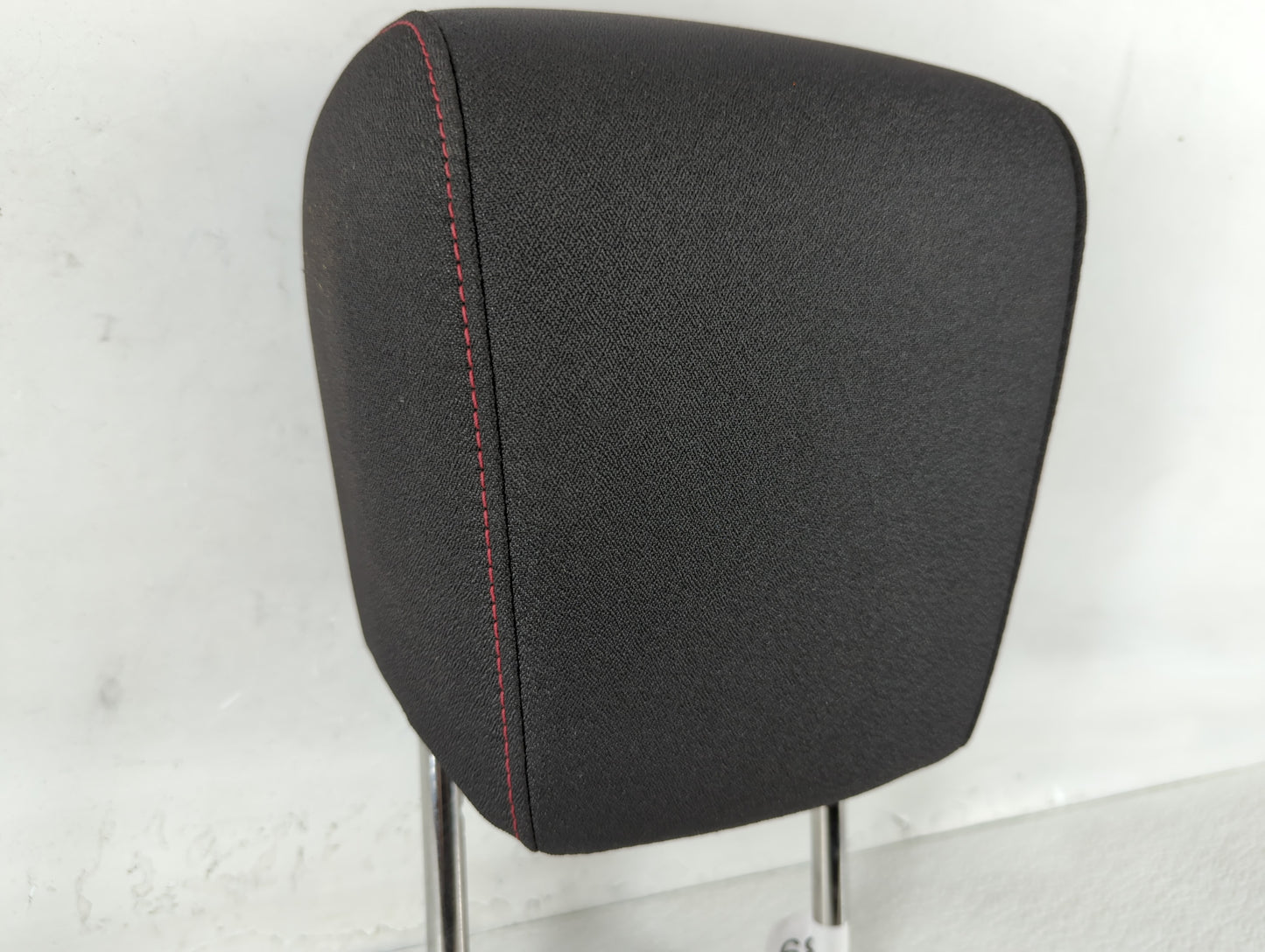 Chevrolet Equinox Headrest Head Rest Front Driver Passenger Seat Black - Oemusedautoparts1.com