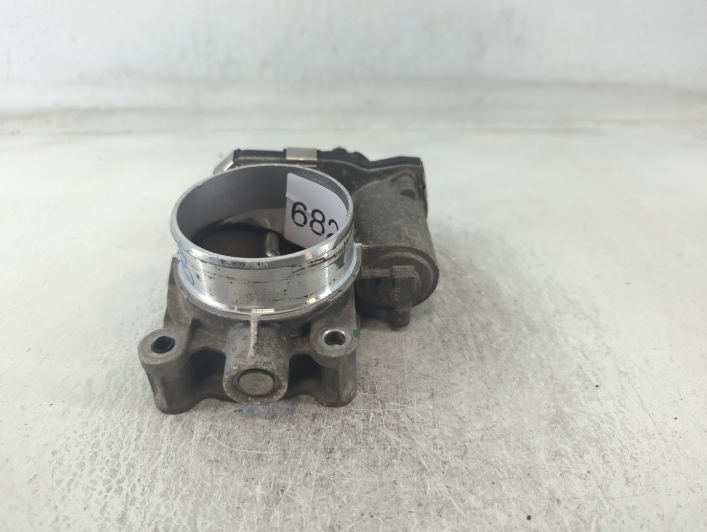 2016-2017 Chevrolet Equinox Throttle Body P/N:12669146AA Fits Fits 2016 2017 OEM Used Auto Parts - Oemusedautoparts1.com