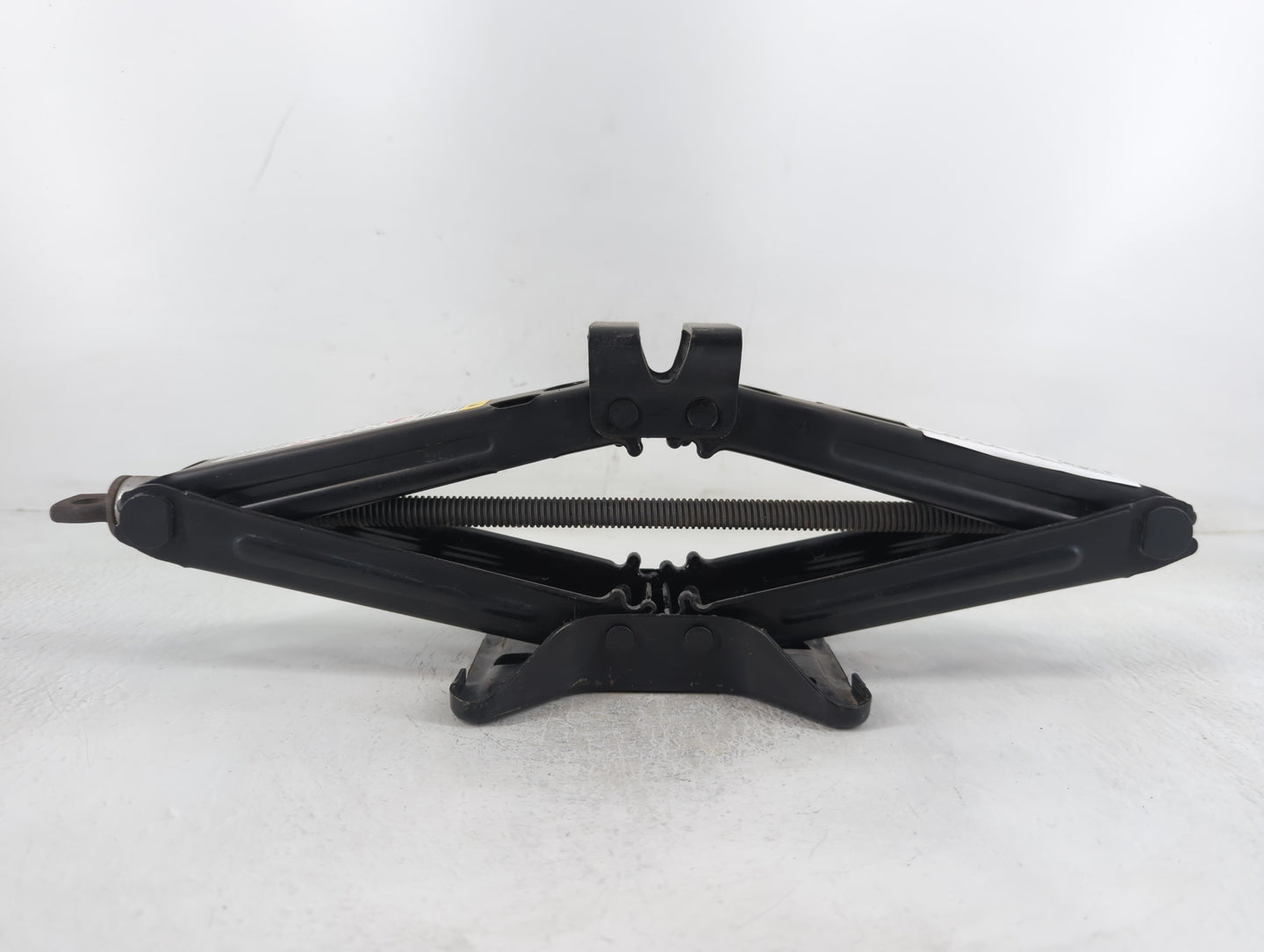 2016 Chevrolet Equinox Spare Scissor Car Jack - Oemusedautoparts1.com