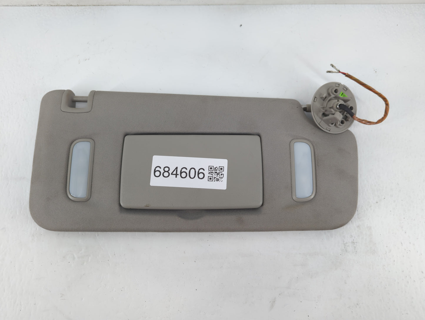 2010-2017 Chevrolet Equinox Sun Visor Shade Replacement Passenger Right Mirror Fits Fits 2010 2011 2012 2013 2014 2015 2016 