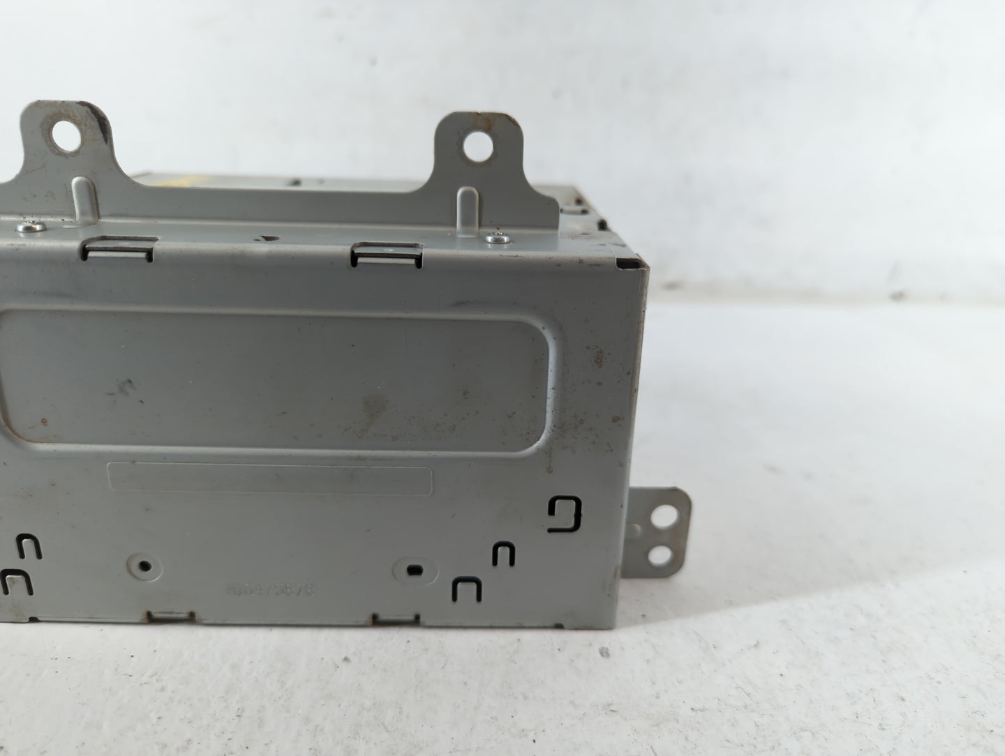 2016 Chevrolet Equinox Radio AM FM Cd Player Receiver Replacement P/N:84026072 Fits OEM Used Auto Parts - Oemusedautoparts1.