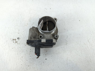 2016-2017 Chevrolet Equinox Throttle Body P/N:12669146AA Fits Fits 2016 2017 OEM Used Auto Parts - Oemusedautoparts1.com