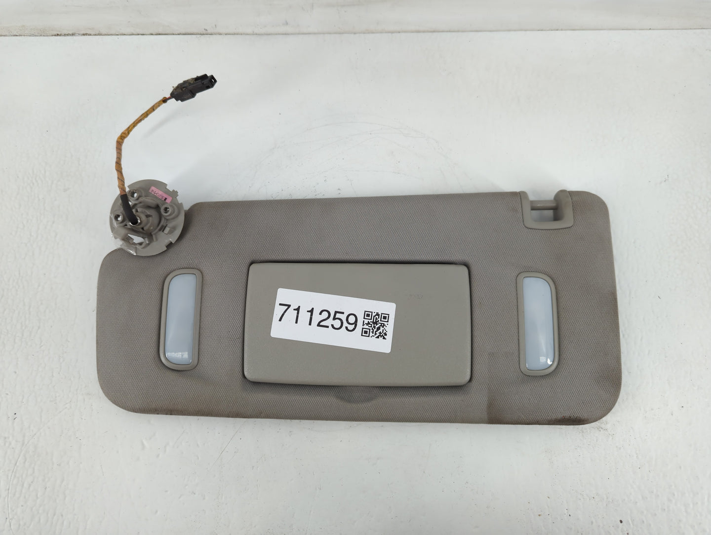 2010-2017 Chevrolet Equinox Sun Visor Shade Replacement Passenger Right Mirror Fits Fits 2010 2011 2012 2013 2014 2015 2016 