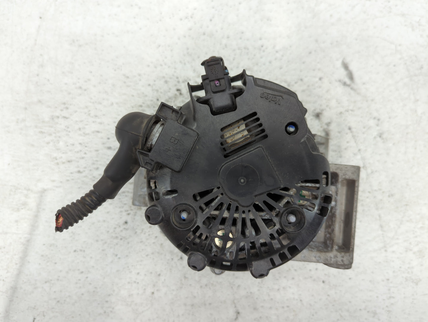 2010-2017 Chevrolet Equinox Alternator Replacement Generator Charging Assembly Engine OEM P/N:2620360 B 13588328 Fits OEM Us