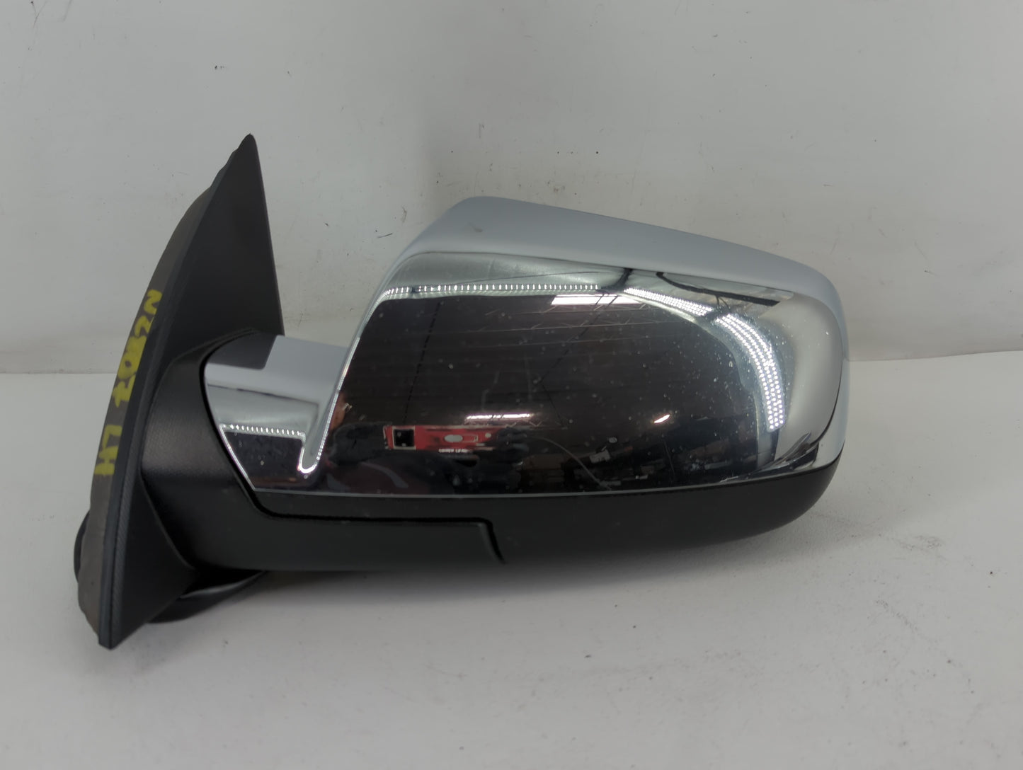 2015-2017 Chevrolet Equinox Driver Side View Mirror - Left Door Mirror OEM Used - Oemusedautoparts1.com