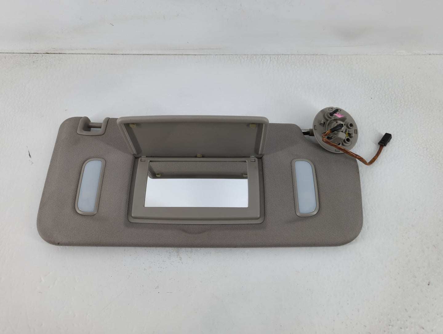 2010-2017 Chevrolet Equinox Sun Visor Shade Replacement Passenger Right Mirror Fits Fits 2010 2011 2012 2013 2014 2015 2016 