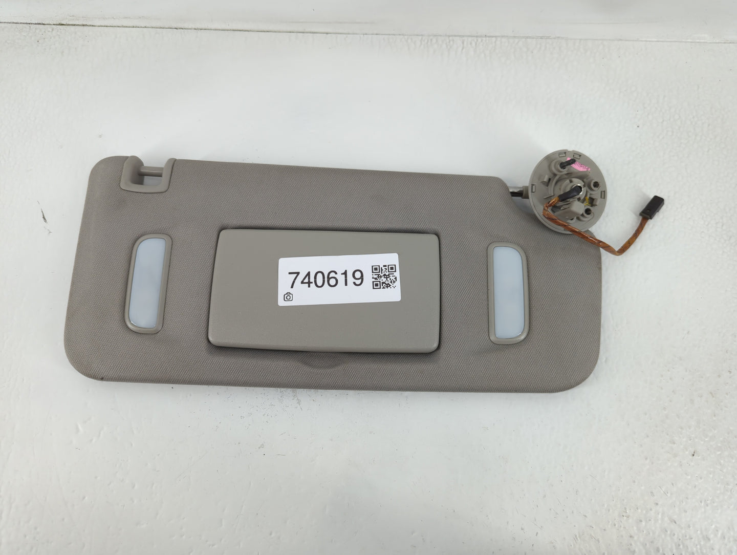 2010-2017 Chevrolet Equinox Sun Visor Shade Replacement Passenger Right Mirror Fits Fits 2010 2011 2012 2013 2014 2015 2016 