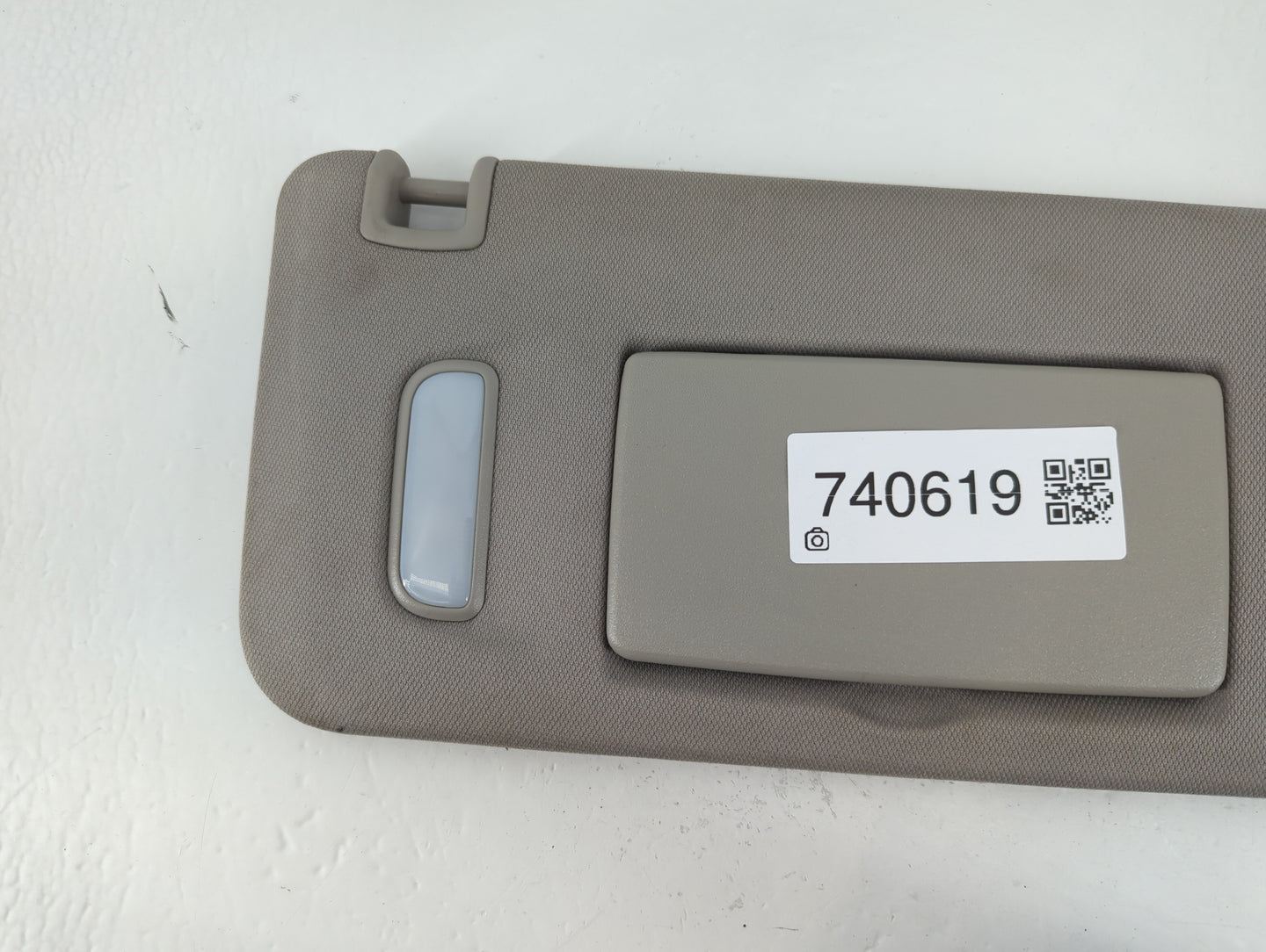 2010-2017 Chevrolet Equinox Sun Visor Shade Replacement Passenger Right Mirror Fits Fits 2010 2011 2012 2013 2014 2015 2016 