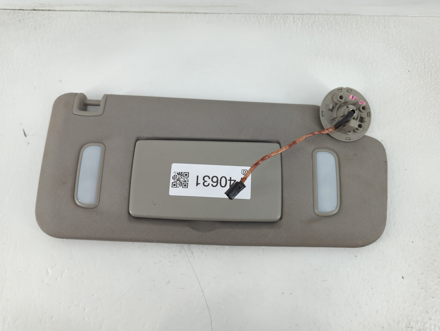 2010-2017 Chevrolet Equinox Sun Visor Shade Replacement Passenger Right Mirror Fits Fits 2010 2011 2012 2013 2014 2015 2016 