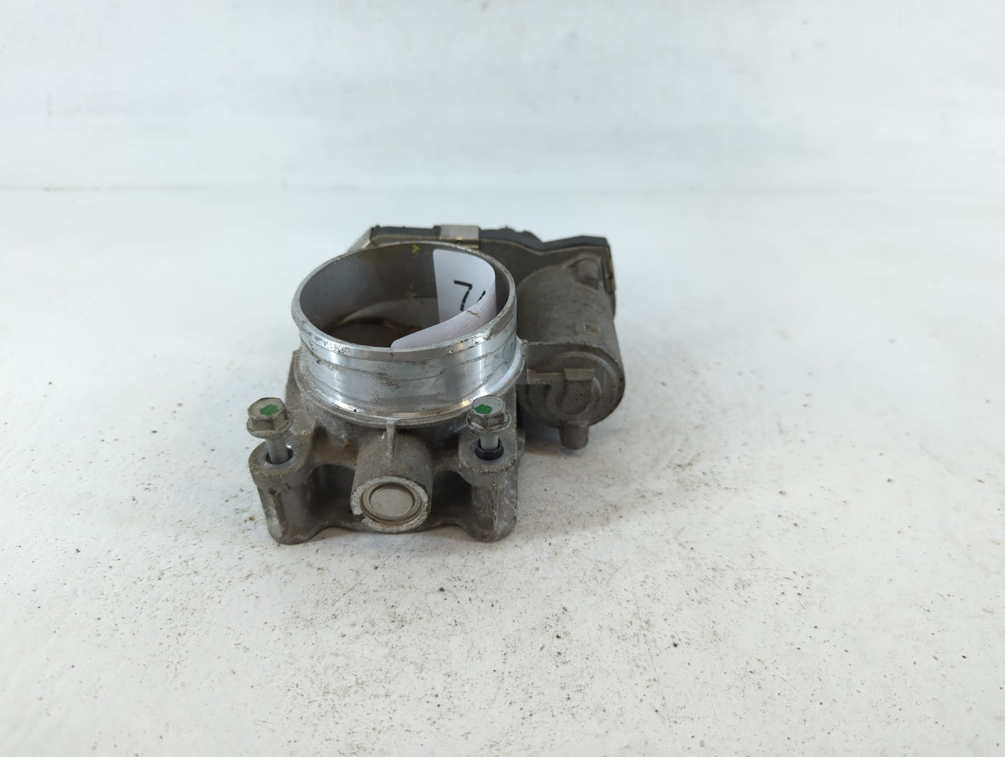 2016-2017 Chevrolet Equinox Throttle Body P/N:12632101CA Fits Fits 2016 2017 OEM Used Auto Parts - Oemusedautoparts1.com