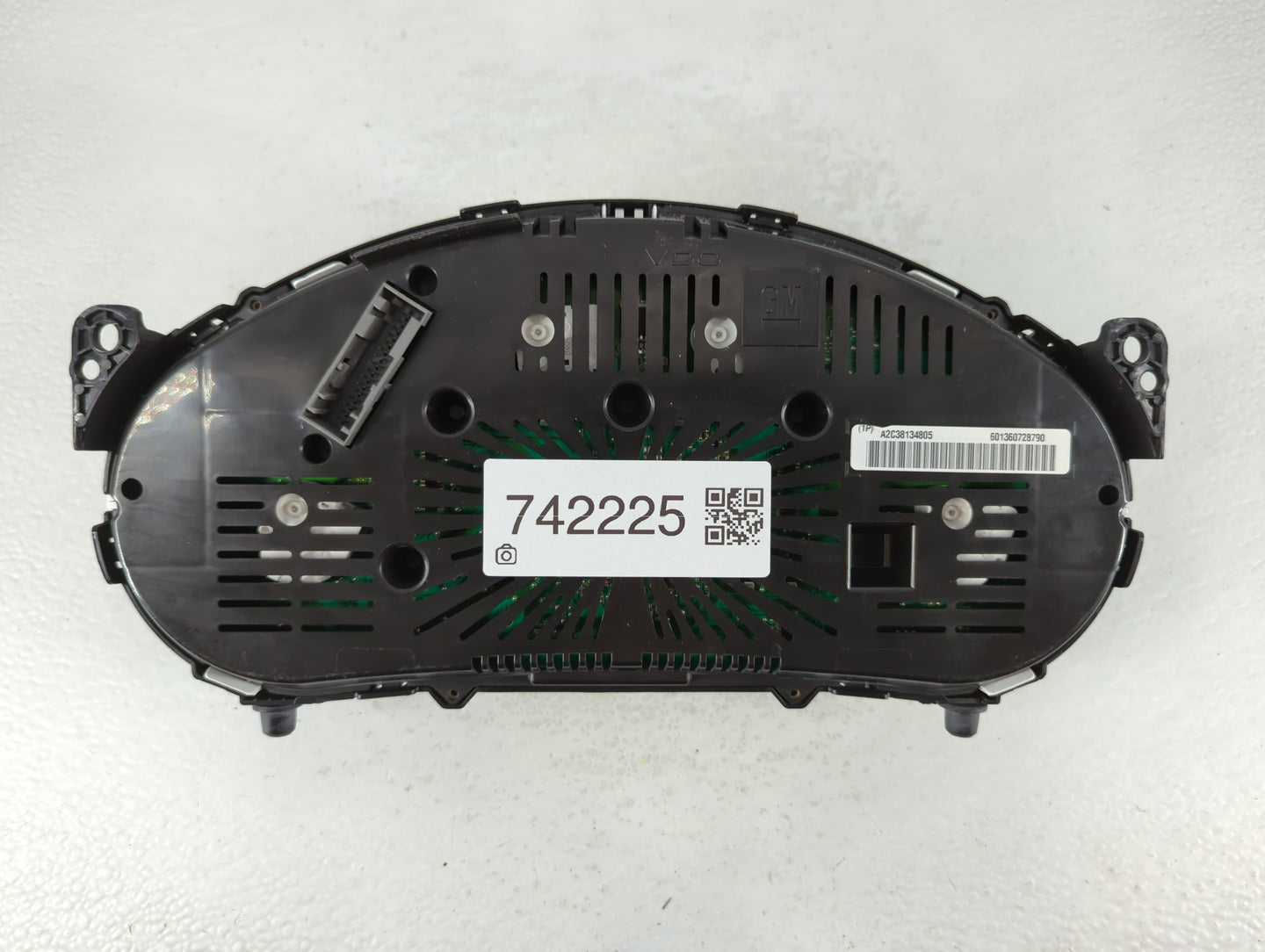 2013-2016 Chevrolet Equinox Instrument Cluster Speedometer Gauges P/N:A2C38134805 Fits Fits 2013 2014 2015 2016 OEM Used Aut