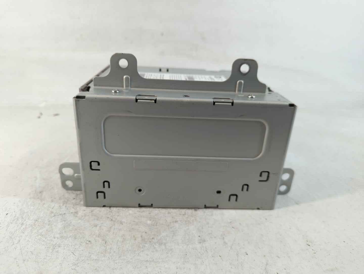 2016 Chevrolet Equinox Radio AM FM Cd Player Receiver Replacement P/N:84026072 Fits Fits 2015 OEM Used Auto Parts - Oemuseda