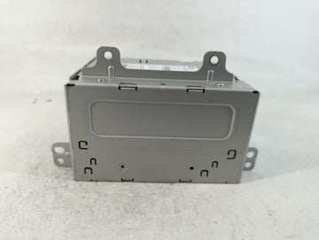 2016 Chevrolet Equinox Radio AM FM Cd Player Receiver Replacement P/N:84026072 Fits Fits 2015 OEM Used Auto Parts - Oemuseda