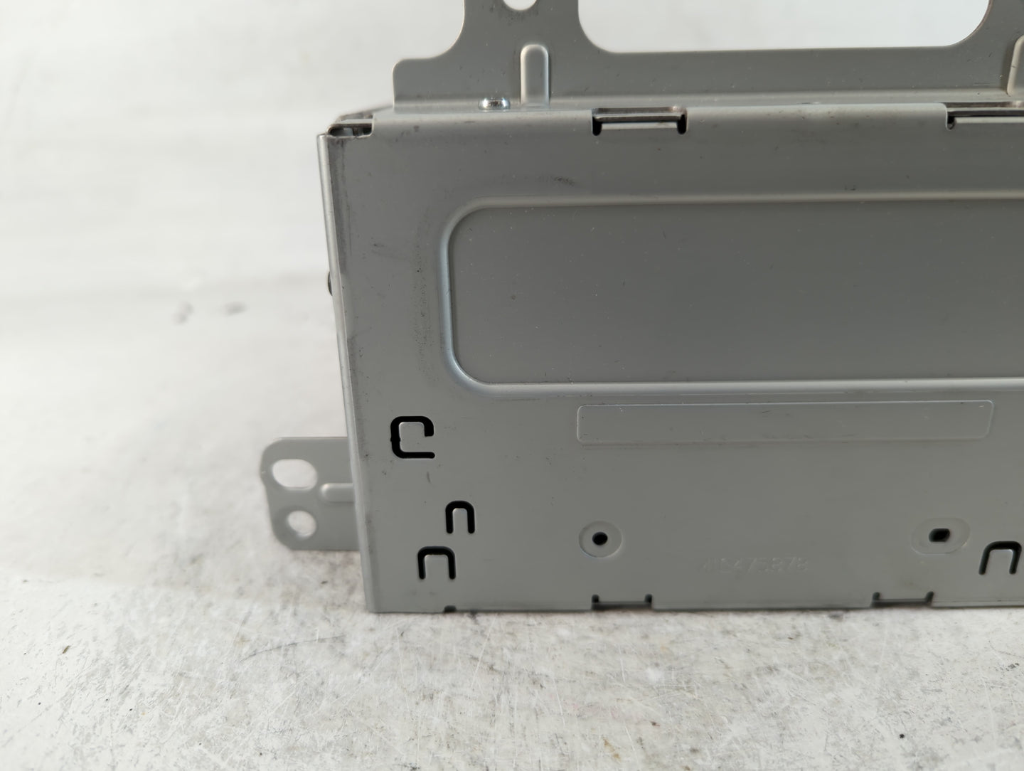 2016 Chevrolet Equinox Radio AM FM Cd Player Receiver Replacement P/N:84026072 Fits Fits 2015 OEM Used Auto Parts - Oemuseda