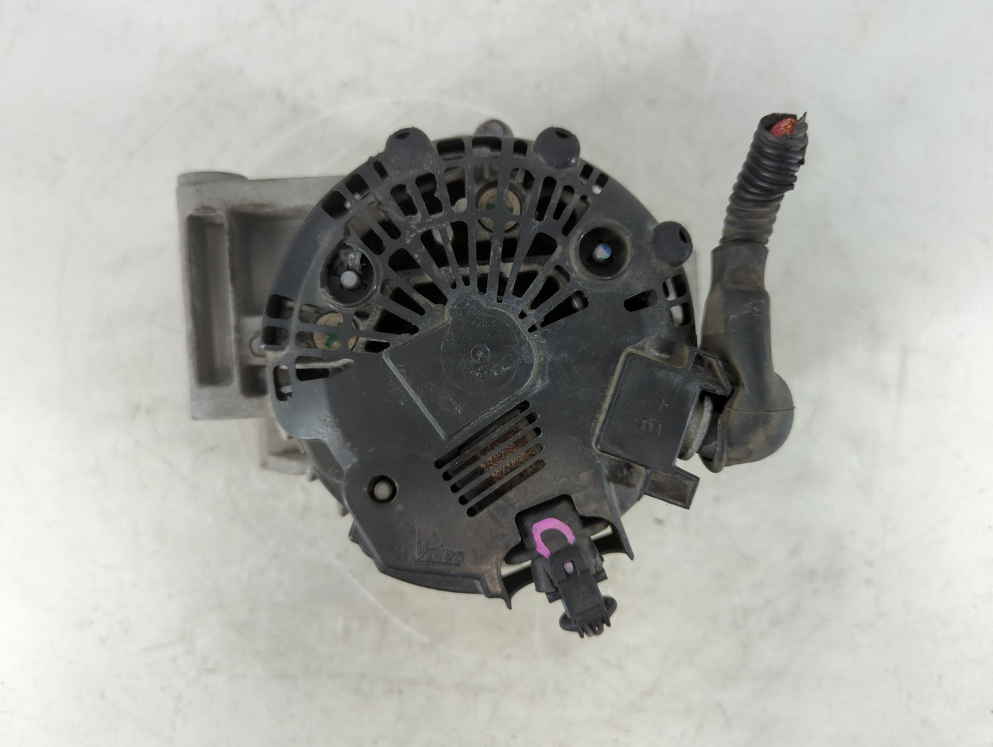 2010-2017 Chevrolet Equinox Alternator Replacement Generator Charging Assembly Engine OEM P/N:2620360 B 13588328 Fits OEM Us