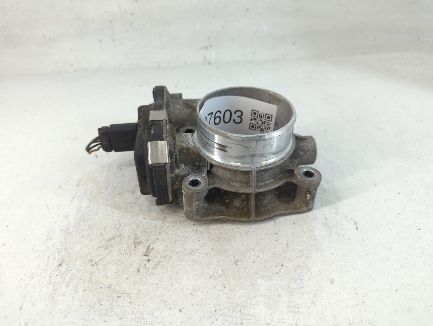 2016-2017 Chevrolet Equinox Throttle Body P/N:12670834AA Fits Fits 2016 2017 OEM Used Auto Parts - Oemusedautoparts1.com