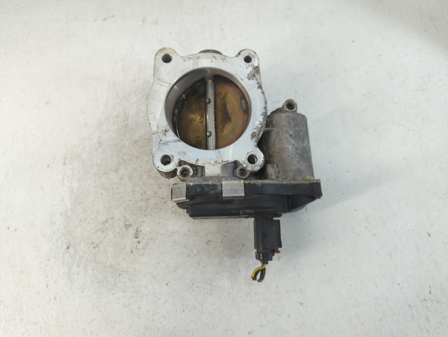 2016-2017 Chevrolet Equinox Throttle Body P/N:12670834AA Fits Fits 2016 2017 OEM Used Auto Parts - Oemusedautoparts1.com
