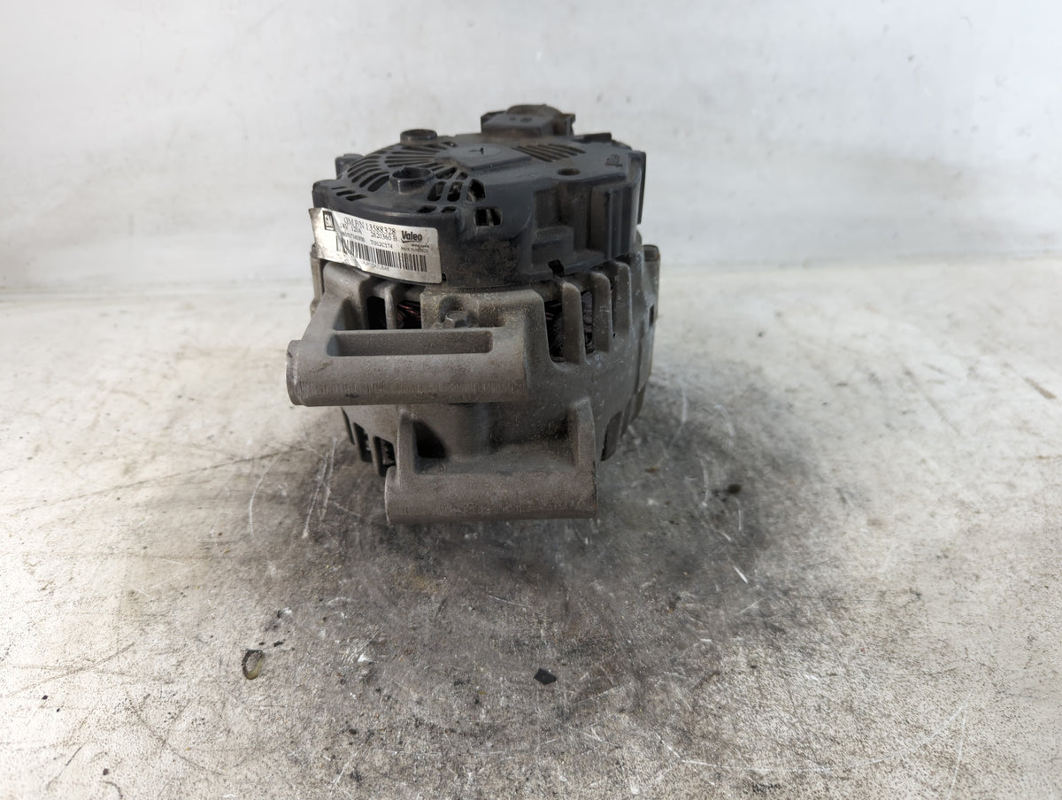 2010-2017 Chevrolet Equinox Alternator Replacement Generator Charging Assembly Engine OEM P/N:13588328 Fits OEM Used Auto Pa