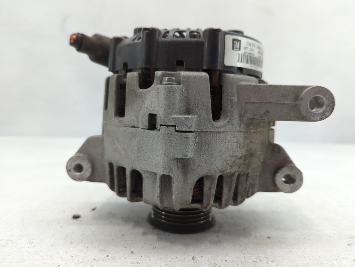 2010-2017 Chevrolet Equinox Alternator Replacement Generator Charging Assembly Engine OEM P/N:13588328 Fits OEM Used Auto Pa
