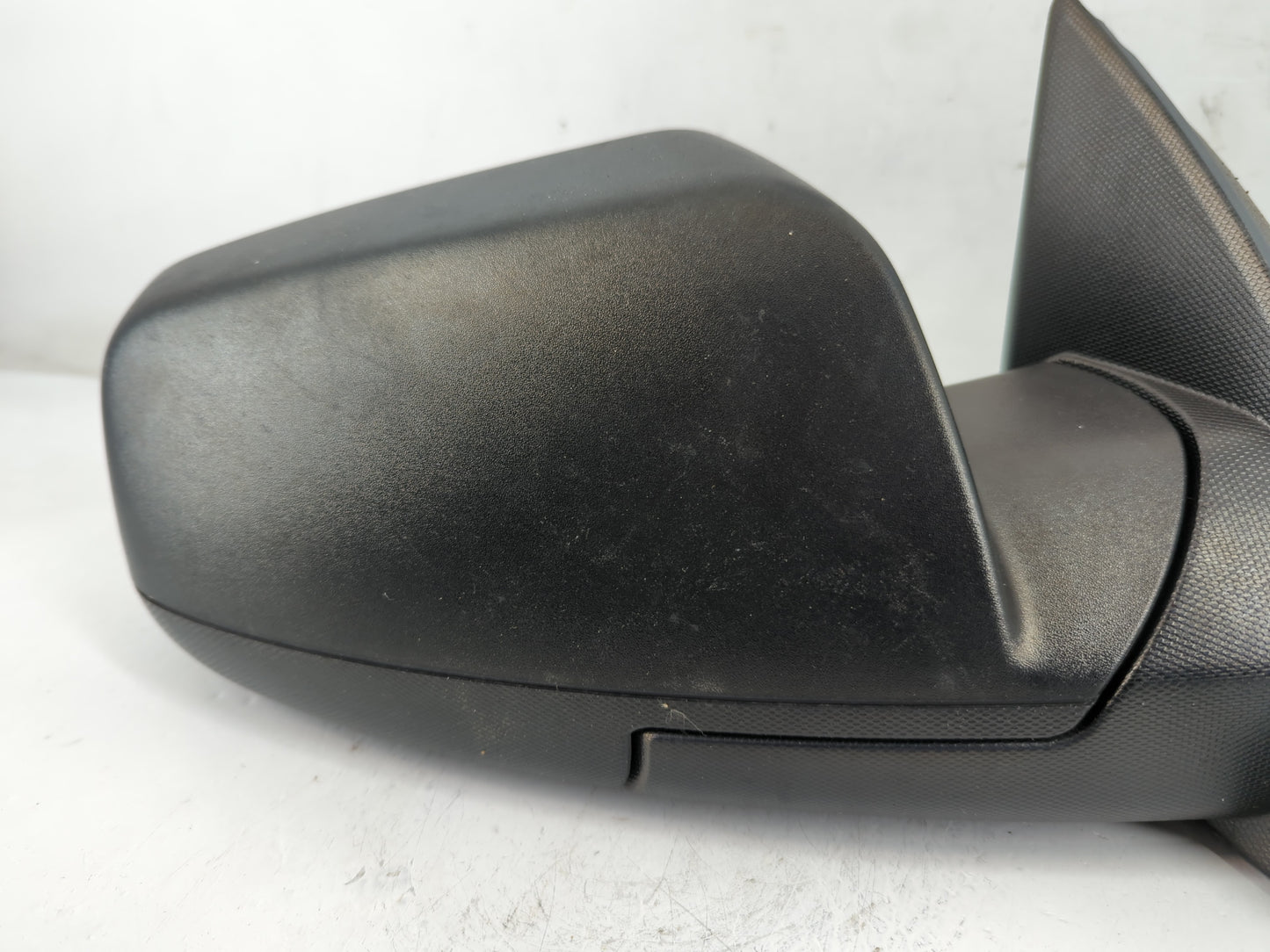 2015-2017 Chevrolet Equinox Driver Side View Mirror - Left Door Mirror OEM Used - Oemusedautoparts1.com