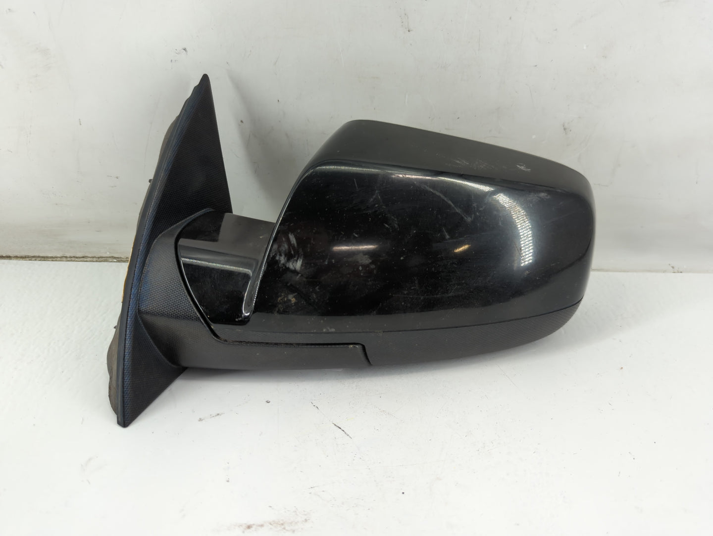 2015-2017 Chevrolet Equinox Driver Side View Mirror - Left Door Mirror OEM Used - Oemusedautoparts1.com
