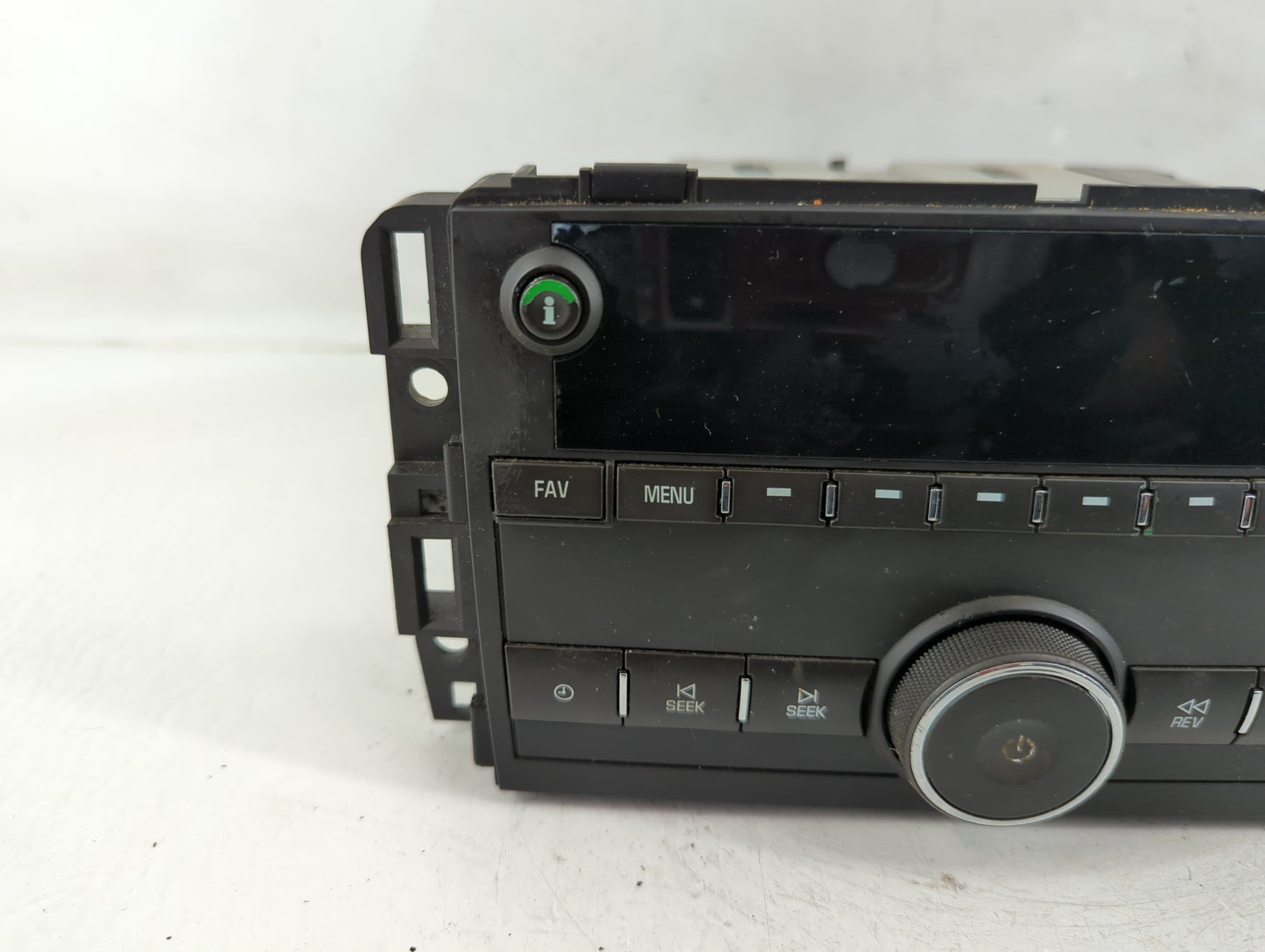 2015-2021 Chevrolet Express 2500 Radio AM FM Cd Player Receiver Replacement P/N:23475277 Fits OEM Used Auto Parts - Oemuseda