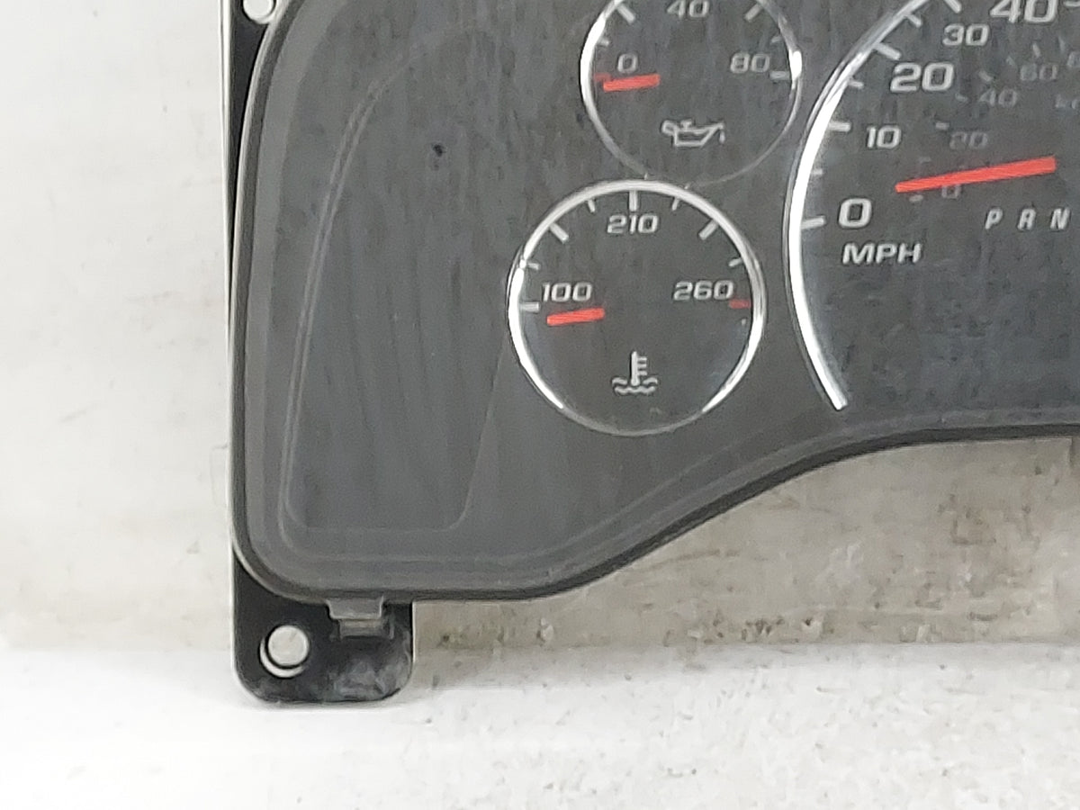 2013-2017 Chevrolet Express 2500 Instrument Cluster Speedometer Gauges P/N:28503104 23417242 Miles: Fits OEM Used Auto Parts