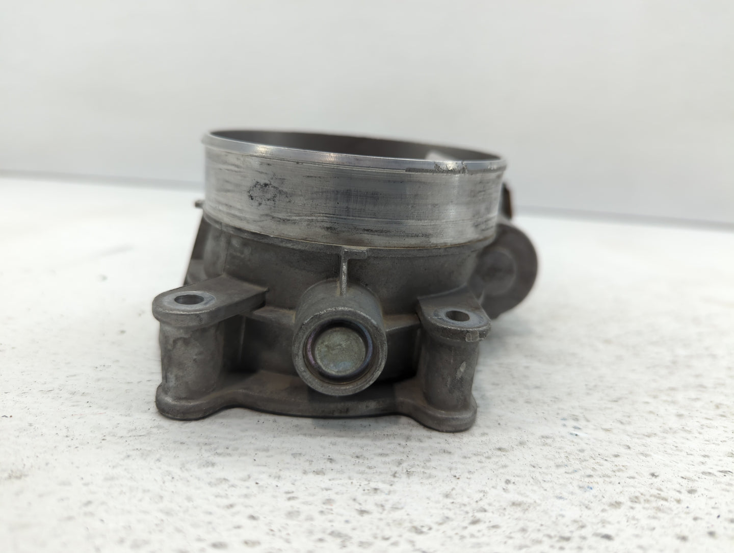 2016-2021 Chevrolet Express 2500 Throttle Body P/N:12678312 12678223 Fits Fits 2014 2015 2016 2017 2018 2019 2020 2021 2022 