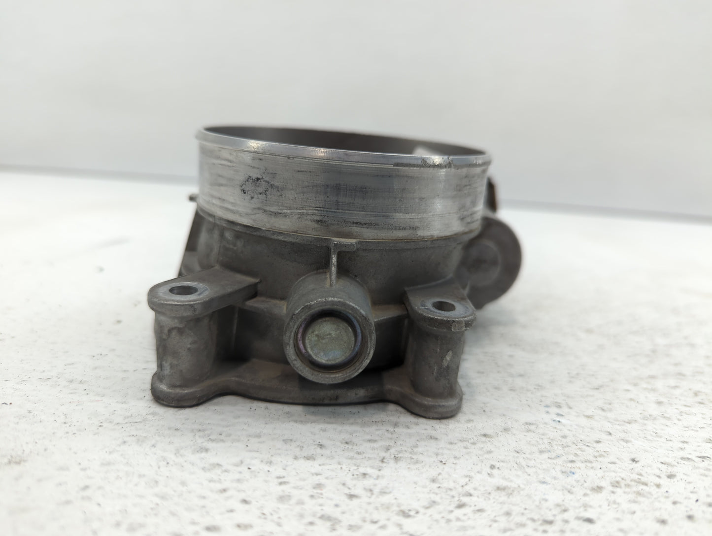 2016-2021 Chevrolet Express 2500 Throttle Body P/N:12678312 12678223 Fits Fits 2014 2015 2016 2017 2018 2019 2020 2021 2022 