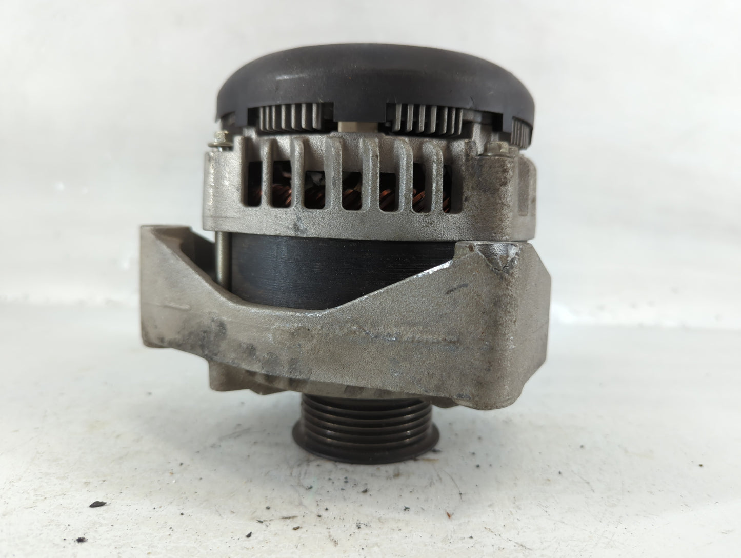 2016-2021 Chevrolet Express 2500 Alternator Replacement Generator Charging Assembly Engine OEM P/N:07836 81668 Fits OEM Used