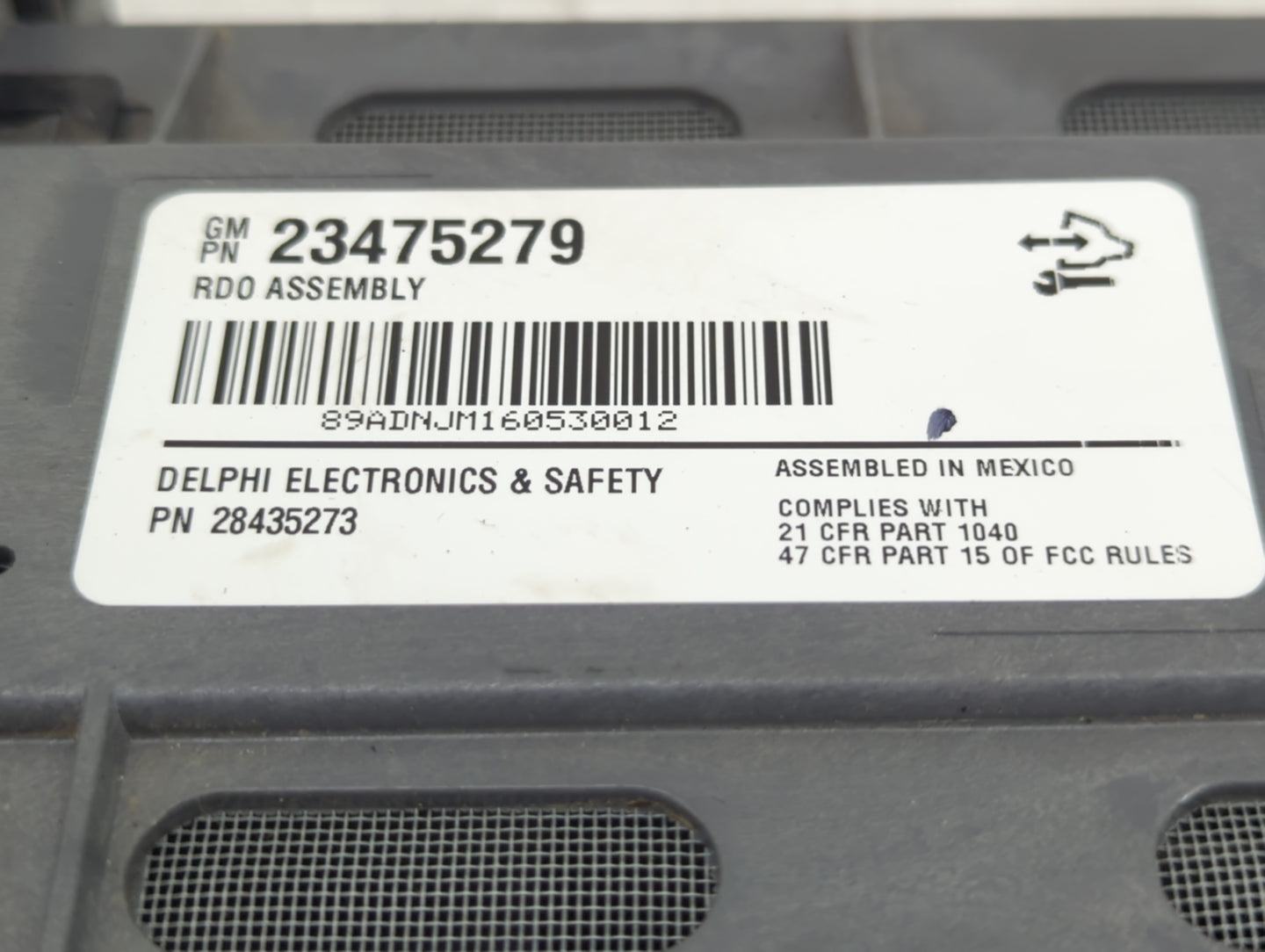 2015-2021 Chevrolet Express 3500 Radio AM FM Cd Player Receiver Replacement P/N:23475279 Fits OEM Used Auto Parts - Oemuseda