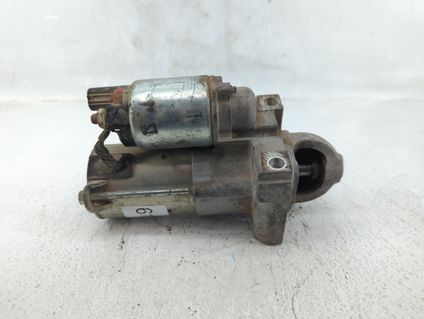 2016-2020 Chevrolet Express 3500 Car Starter Motor Solenoid OEM P/N:GM1267617 Fits OEM Used Auto Parts - Oemusedautoparts1.c