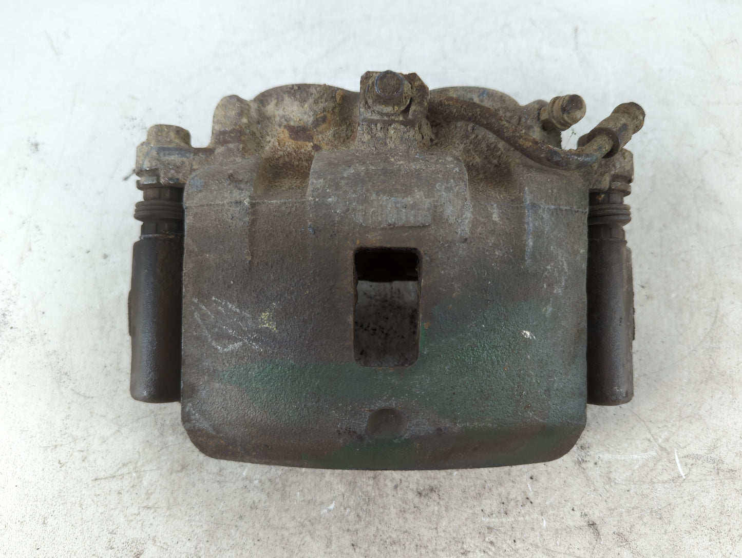 Chevrolet Express Cargo Front Driver Left Brake Caliper - Oemusedautoparts1.com